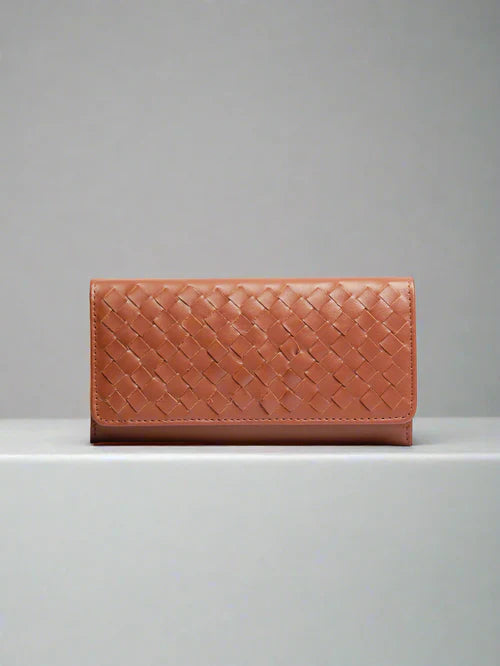 Aria Luxe Clutch
