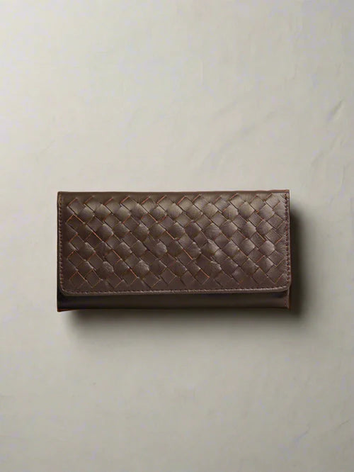 Aria Luxe Clutch